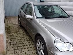 Grau Gebraucht 2006 Mercedes C180 Limousine | 2.600 € (Superpreis)