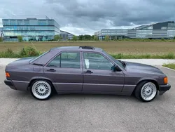 Andere außenfarben Gebraucht 1992 Mercedes 190 Limousine | 9.500 €