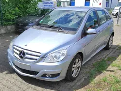Amethyst metallic Gebraucht 2010 Mercedes B200 Van / Kleinbus | 3.999 € (Guter Preis)