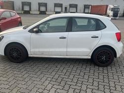 Weiß Gebraucht 2016 VW Polo Kleinwagen | 4.800 € (Guter Preis)