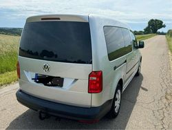 Silber Gebraucht 2016 VW Caddy Van / Kleinbus | 20.999 €