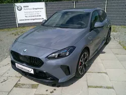 Grau Gebraucht 2024 BMW 120 M Sport Kleinwagen | 41.890 € (Guter Preis)