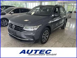 Grau, metallic Gebraucht 2022 VW Tiguan Life SUV | 31.890 € (Guter Preis)