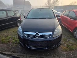 Schwarz Gebraucht 2008 Opel Zafira Sport Van / Kleinbus | 700 € (Guter Preis)