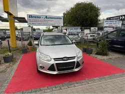 Silber Gebraucht 2013 Ford Focus Champions Edition Kombi | 3.599 € (Guter Preis)