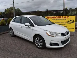 Weiß Gebraucht 2013 Citroën C4 Seduction Limousine | 4.999 € (Fairer Preis)