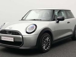 Grau Gebraucht 2024 Mini Cooper Classic Kleinwagen | 25.303 € (Guter Preis)