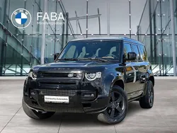 Schwarz Gebraucht 2024 Land Rover Defender Black Edition SUV | 72.990 € (Fairer Preis)