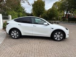Weiß Gebraucht 2023 Tesla Model Y Long Range AWD SUV | 37.500 € (Fairer Preis)