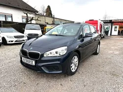 Imperialblau brillanteffekt me Gebraucht 2016 BMW 218 Active Tourer Sport Line Van / Kleinbus | 14.900 € (Etwas zu teuer)