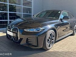 Saphirschwarz metallic Gebraucht 2024 BMW i4 Efficient Dynamics Limousine | 46.749 € (Superpreis)