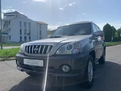 Grau Gebraucht 2004 Hyundai Terracan SUV | 7.350 € (Etwas zu teuer)