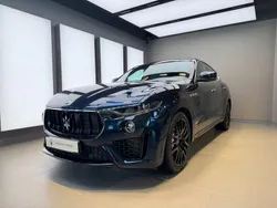 Blau Gebraucht 2020 Maserati Levante SUV | 54.449 € (Fairer Preis)