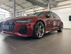 Rot Neu 2025 Audi RS6 Performance Limousine | 158.980 € (Etwas zu teuer)