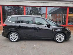 Schwarz Gebraucht 2019 Opel Zafira Tourer Van / Kleinbus | 11.950 € (Fairer Preis)