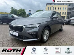 Blackmagic perleffekt Neu 2024 Skoda Scala Joy Kleinwagen | 25.990 € (Fairer Preis)