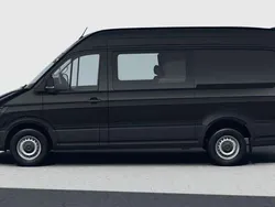 Deep black perleffekt Neu 2025 VW Crafter S Van | 49.612 € (Teuer)