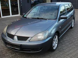 Grau Gebraucht 2006 Mitsubishi Lancer Limousine | 1.500 € (Fairer Preis)