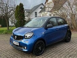 Blau Gebraucht 2019 Smart ForFour Electric Drive Passion Kleinwagen | 7.499 € (Guter Preis)