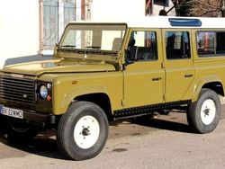 Grün Gebraucht 2002 Land Rover Defender SUV | 24.400 € (Fairer Preis)