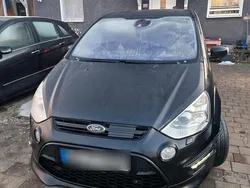 Schwarz Gebraucht 2014 Ford S-MAX S Van / Kleinbus | 12.000 € (Teuer)