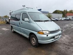 Silber Gebraucht 1998 Toyota HiAce Van / Kleinbus | 5.500 €