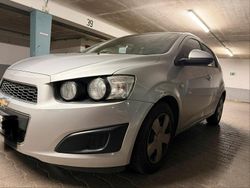 Silber Gebraucht 2012 Chevrolet Aveo Kleinwagen | 2.900 € (Fairer Preis)