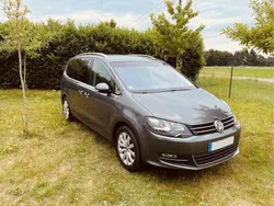Grau Gebraucht 2017 VW Sharan Highline Van / Kleinbus | 18.000 € (Superpreis)