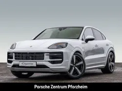 Carraraweißmetallic Gebraucht 2025 Porsche Cayenne S E-Hybrid SUV | 142.880 € (Fairer Preis)