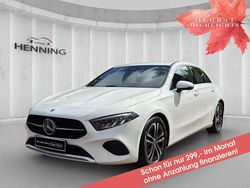 Weiß Gebraucht 2024 Mercedes A200 Progressive Limousine | 30.380 € (Fairer Preis)