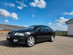 Schwarz Gebraucht 2006 Skoda Octavia Elegance Limousine | 1.900 € (Guter Preis)