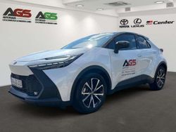 Weiss Gebraucht 2023 Toyota C-HR Team SUV | 32.950 € (Etwas zu teuer)