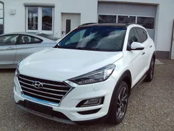 Weiß Gebraucht 2018 Hyundai Tucson Premium SUV | 18.999 € (Fairer Preis)