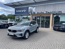 Grau Gebraucht 2025 Volvo XC40 Core SUV | 36.200 € (Fairer Preis)