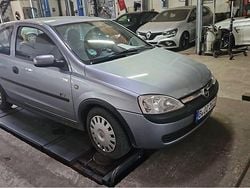 Grau Gebraucht 2003 Opel Corsa Limousine | 3.500 € (Teuer)