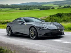 Grigio silverstone Gebraucht 2022 Ferrari Roma Coupé | 209.000 € (Superpreis)