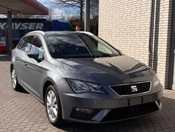 Grau Gebraucht 2018 Seat Leon ST Style Kombi | 11.000 € (Fairer Preis)