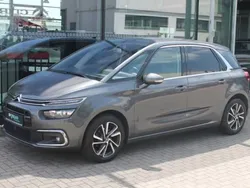 Grau Gebraucht 2019 Citroën C4 SpaceTourer Shine Van / Kleinbus | 17.990 € (Etwas zu teuer)