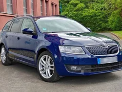 Blau Gebraucht 2016 Skoda Octavia Joy Kombi | 9.500 € (Guter Preis)