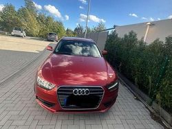 Rot Gebraucht 2015 Audi A4 | 8.200 €
