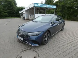 Blau Gebraucht 2024 Mercedes EQE AMG 43 Premium Limousine | 59.490 € (Guter Preis)
