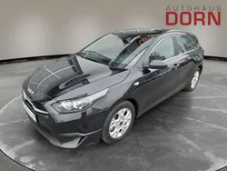 Schwarz Gebraucht 2022 Kia Ceed Comfort Kleinwagen | 19.990 € (Guter Preis)