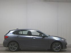 Grau Gebraucht 2021 BMW 120 Sport Line Kleinwagen | 18.980 € (Superpreis)