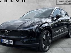 Schwarz Gebraucht 2025 Volvo EX30 Performance SUV | 45.900 €