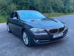 Braun Gebraucht 2013 BMW 520 Limousine | 10.000 € (Guter Preis)