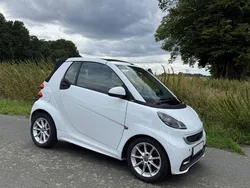 Weiß Gebraucht 2011 Smart ForTwo Cabrio Cabrio | 5.190 € (Fairer Preis)