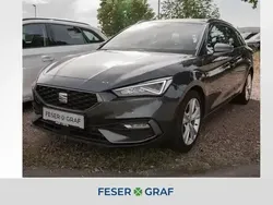 Magnetic grau metallic Gebraucht 2024 Seat Leon Kombi | 27.740 € (Fairer Preis)