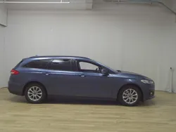 Blau Gebraucht 2022 Ford Mondeo Trend Kombi | 17.480 € (Guter Preis)