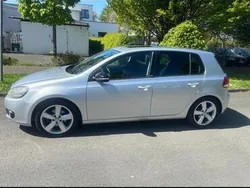 Grau Gebraucht 2011 VW Golf VI Limousine | 5.290 € (Fairer Preis)