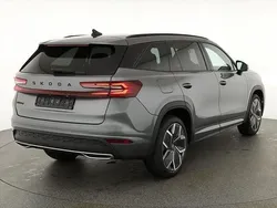 Black magic perleffekt Neu 2025 Skoda Kodiaq SportLine SUV | 45.495 € (Fairer Preis)